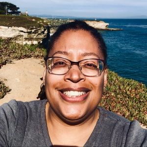 Meet your Posher, Virginia